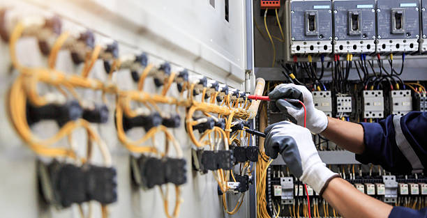 Professional Electrician technician working in Laton, CA